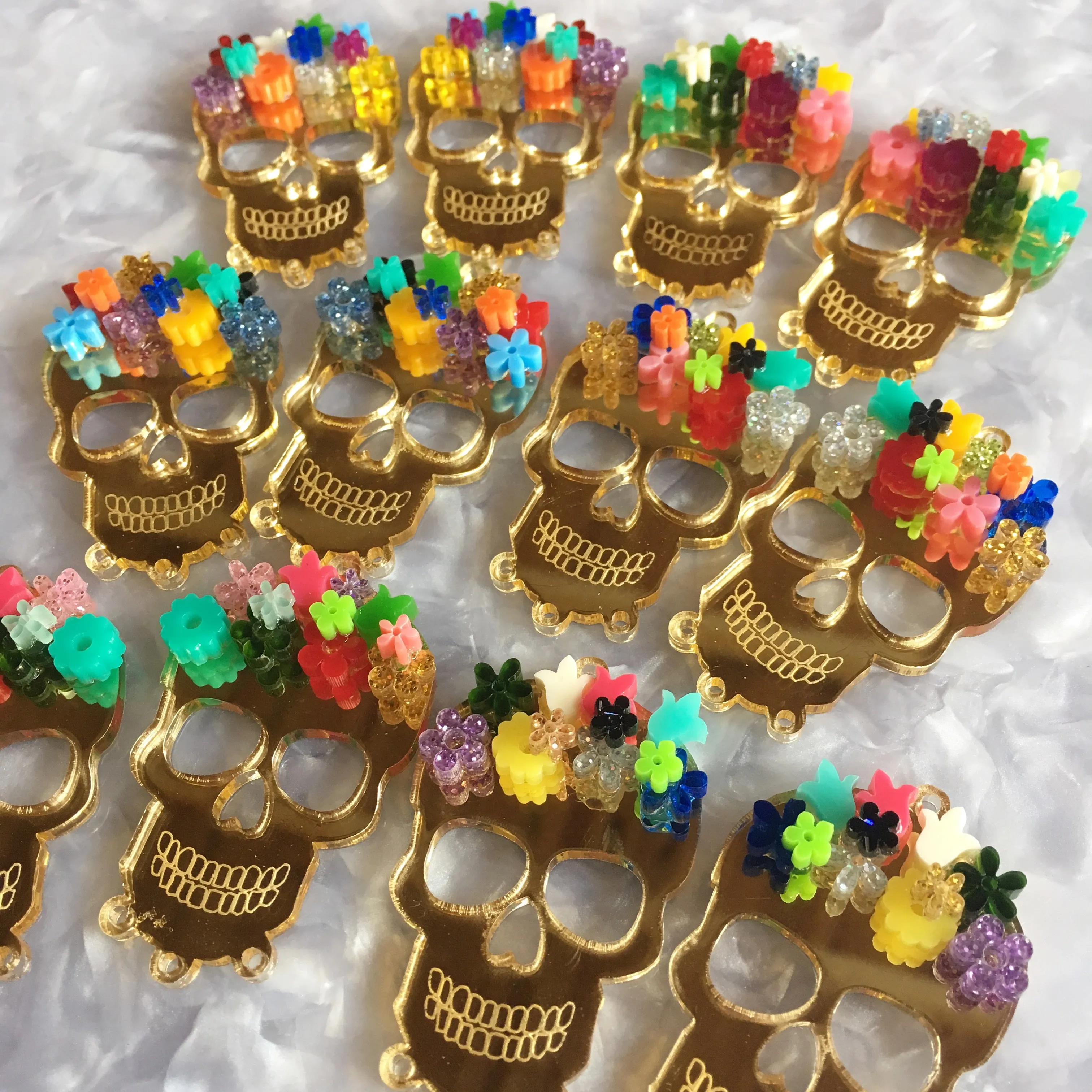 Mini Flowers for Charm Decoration / 150 Pieces, 5-10mm