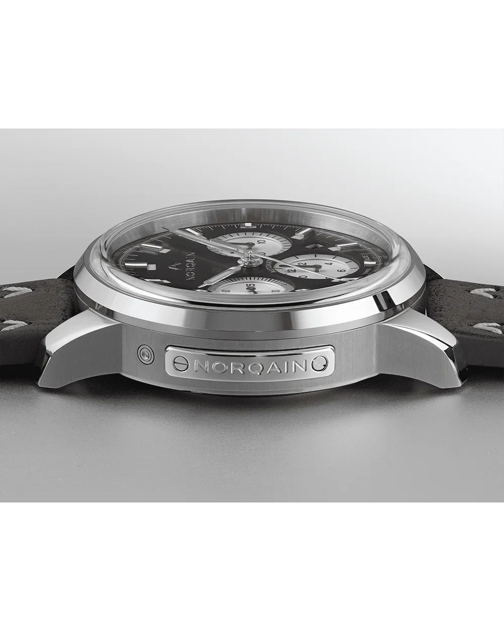 N2200S22C/B221 Freedom 60 Chrono 43MM