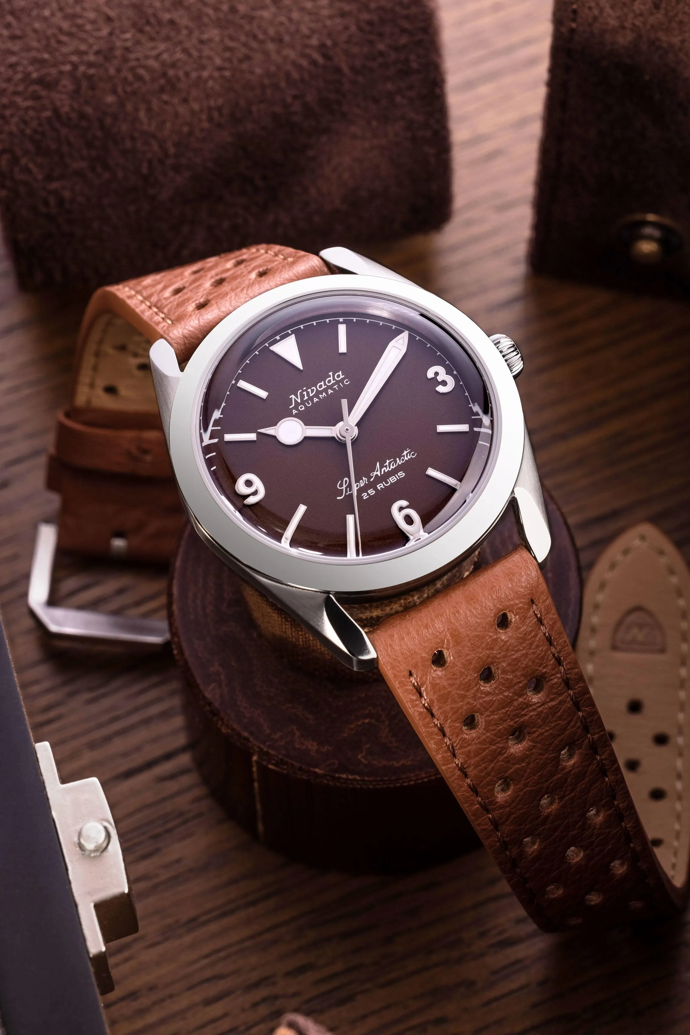 Nivada Grenchen Super Antarctic 3.6.9 Brown No Vintage Effect - White Luminous Men's Automatic Watch