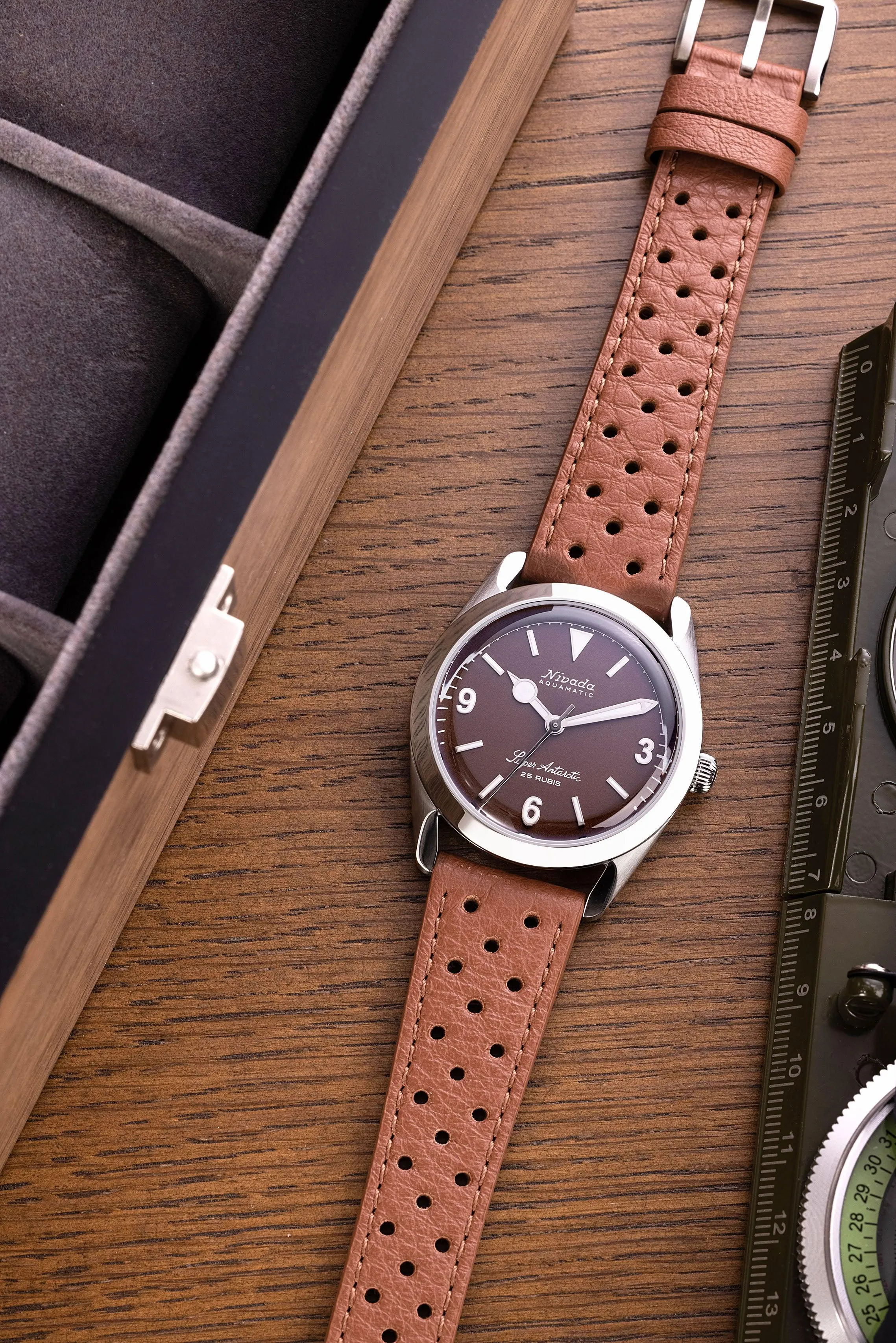 Nivada Grenchen Super Antarctic 3.6.9 Brown No Vintage Effect - White Luminous Men's Automatic Watch