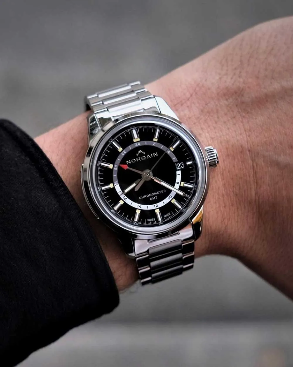NN2100SG/B211 Freedom 60 GMT40MM
