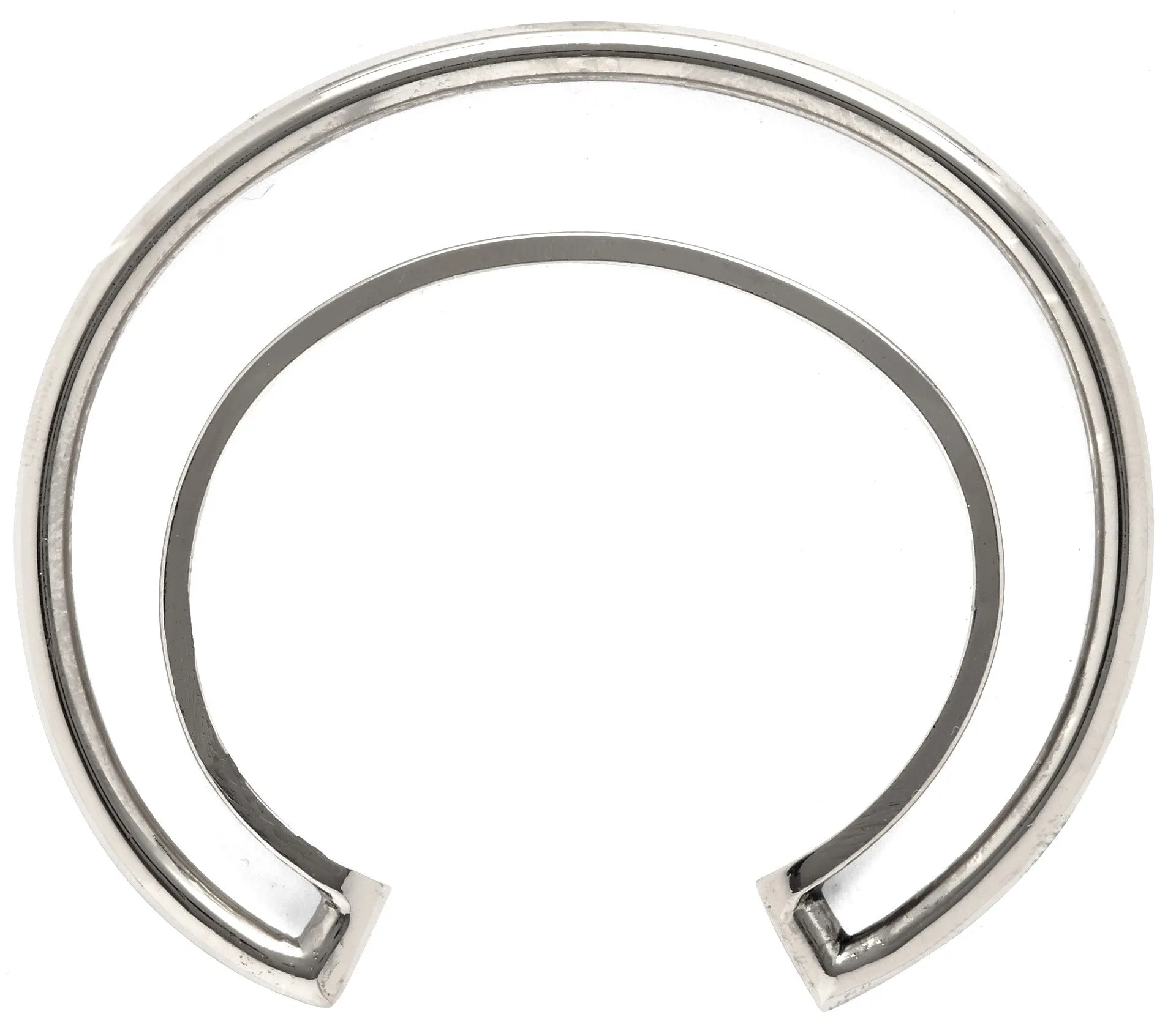 Orbital Bangle in Silver