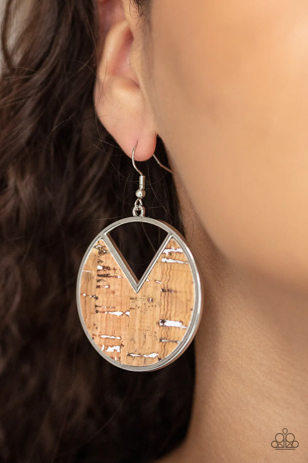 PAPARAZZI Nod to Nature - White EARRINGS