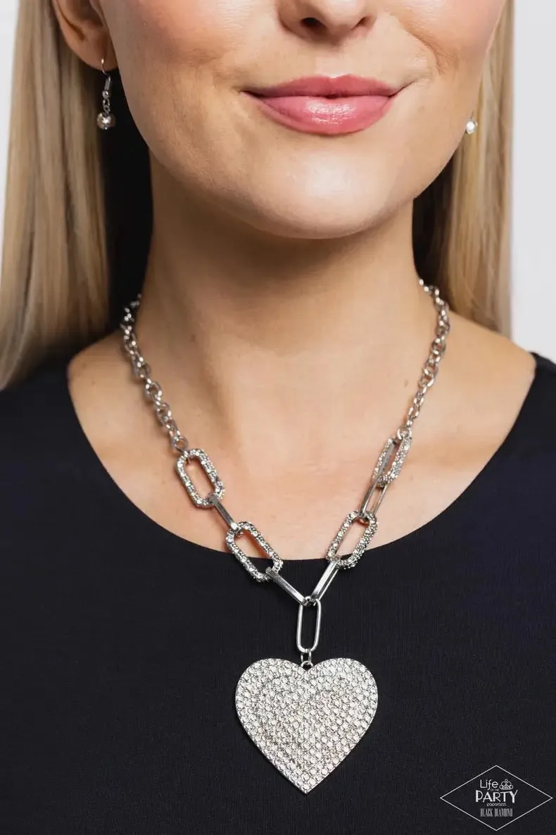 Paparazzi Roadside Romance Necklace White