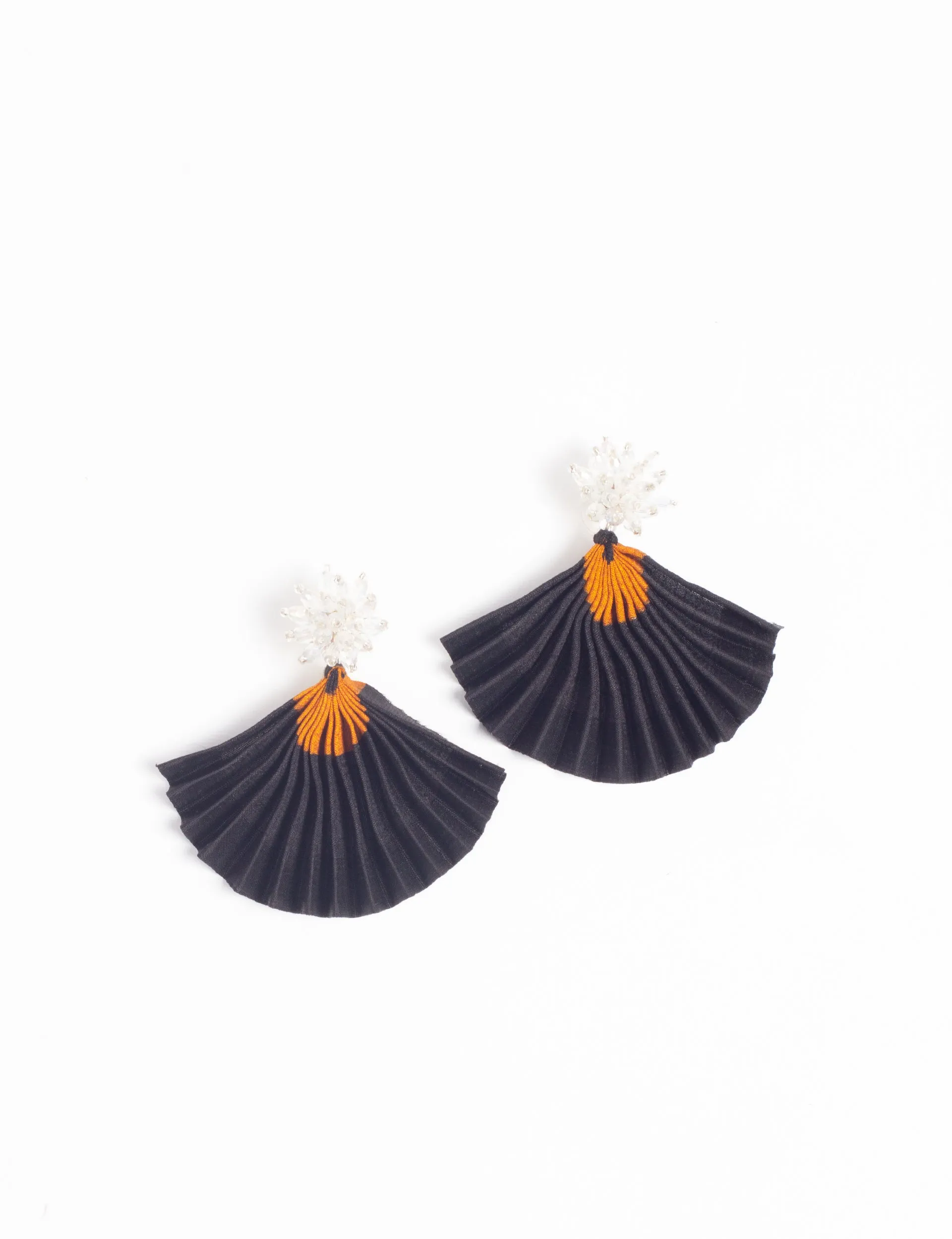 PLEATED EARRINGS 154