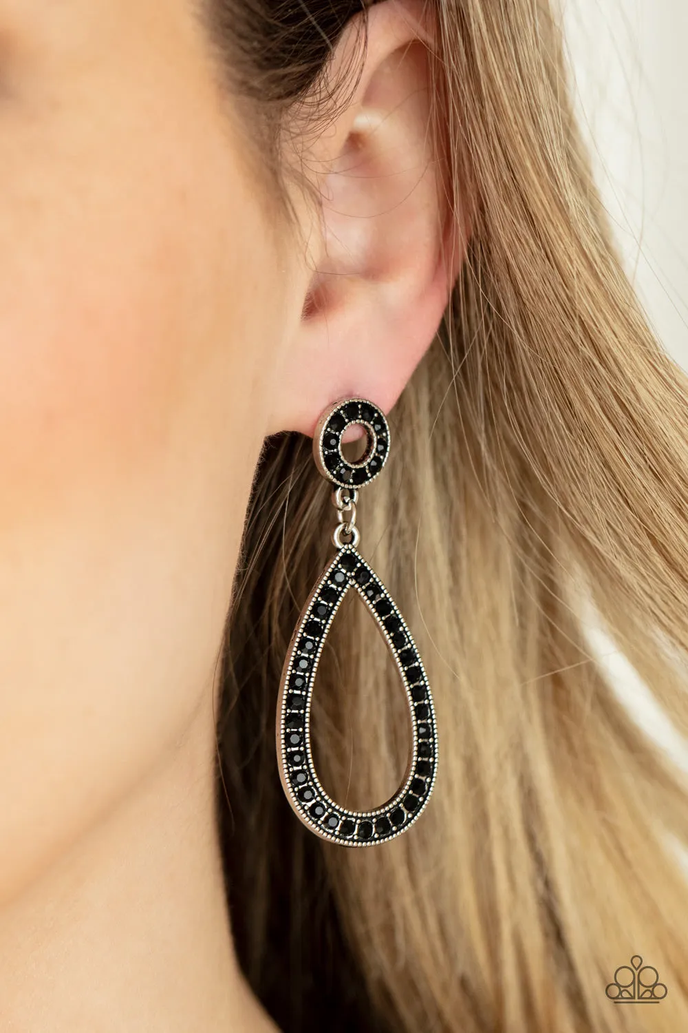 Regal Revival - Black (Rhinestone) Earring