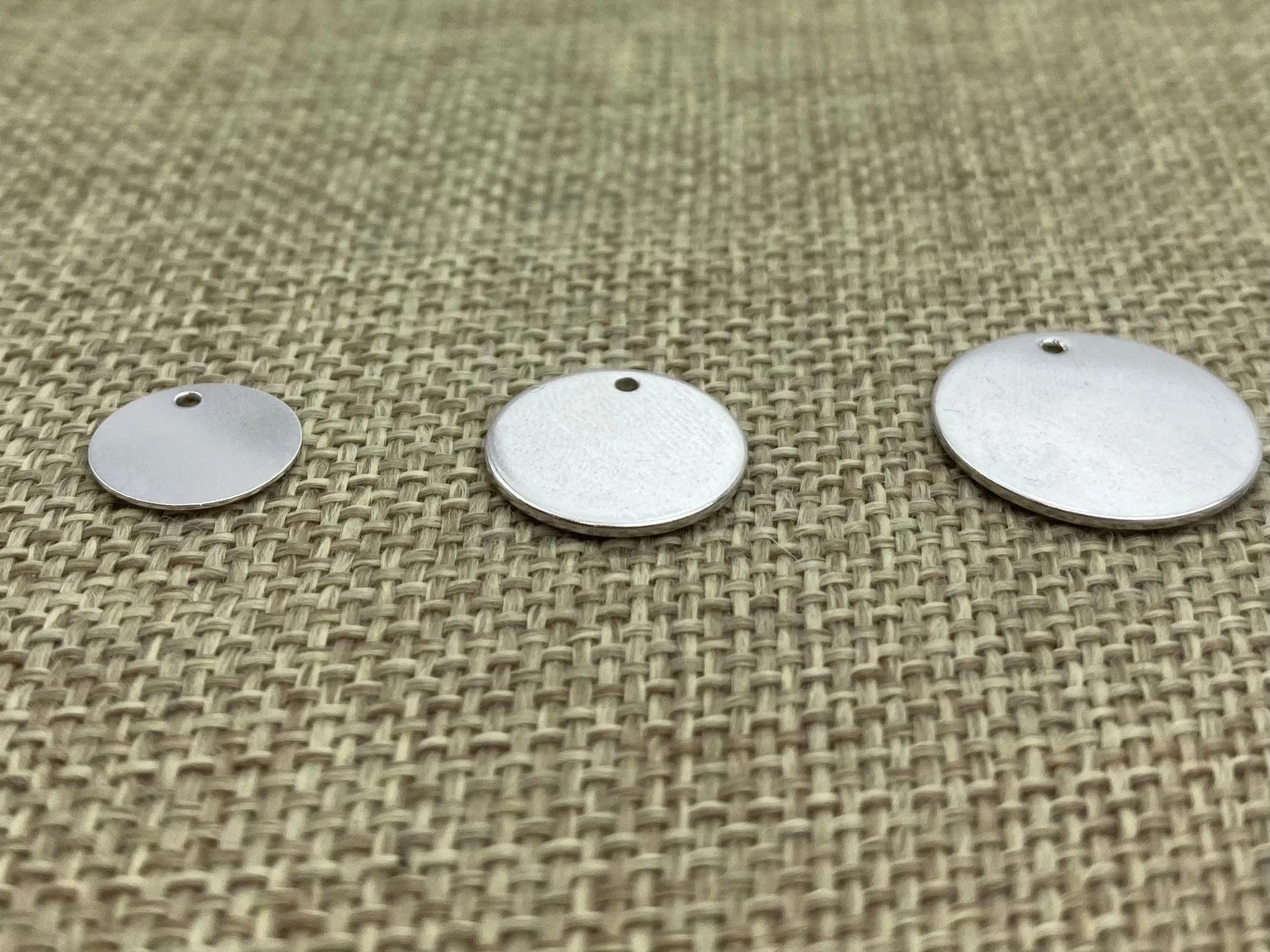 Silver Round Disc 1.2mm Hole
