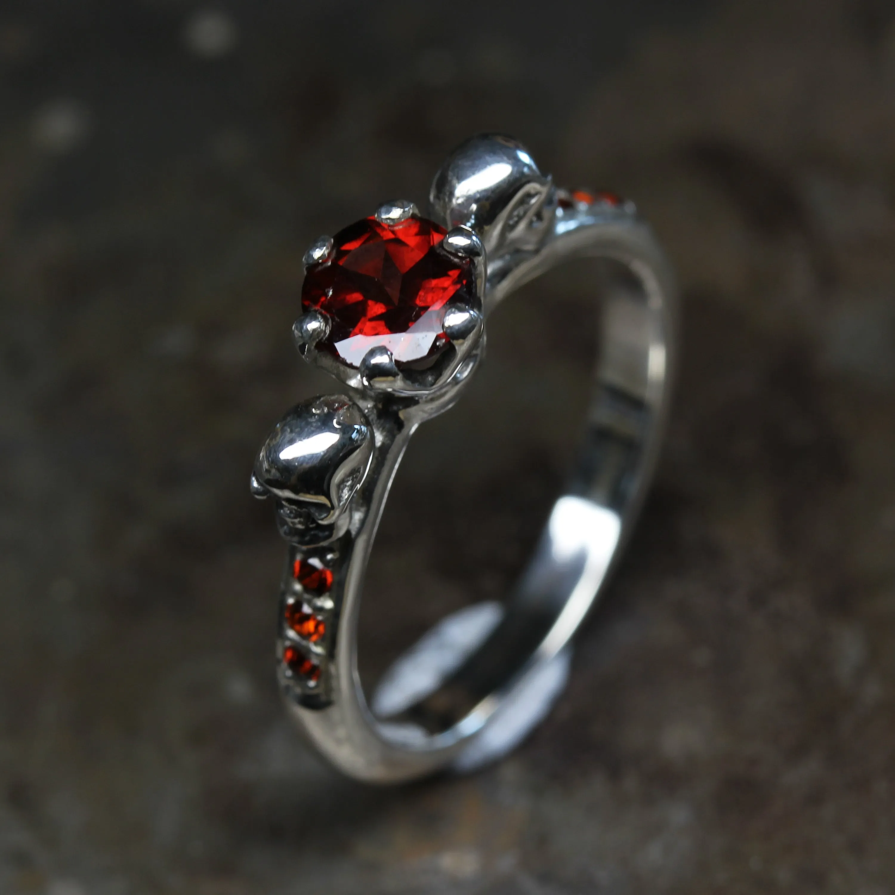 Skull Engagement Ring - Round Garnet