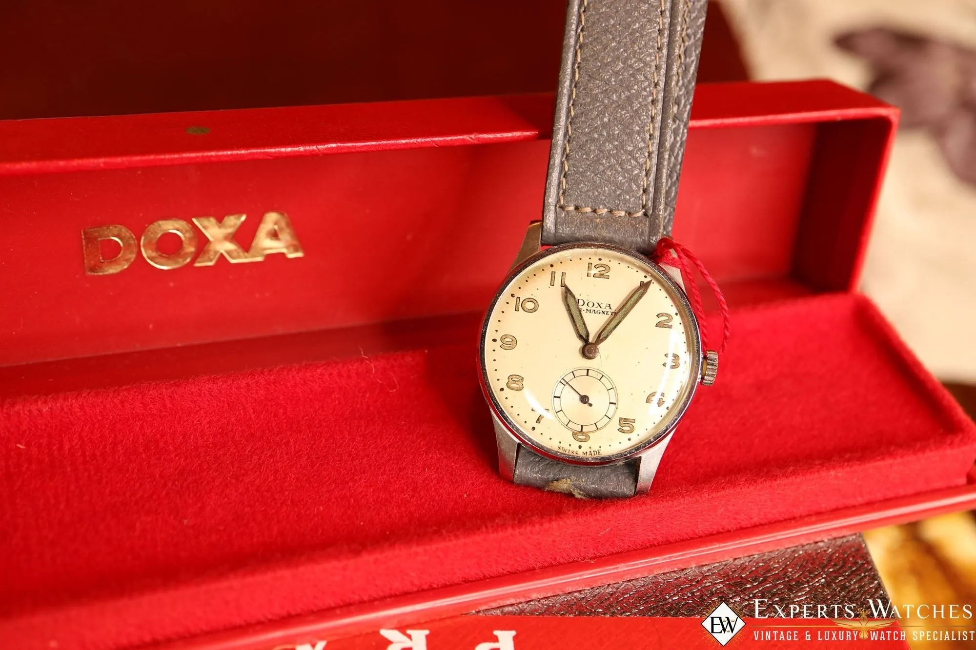 Sold!!! Vintage 40's NOS DOXA Watch with Box & Tag NOS WWII Officer Aviation Military !