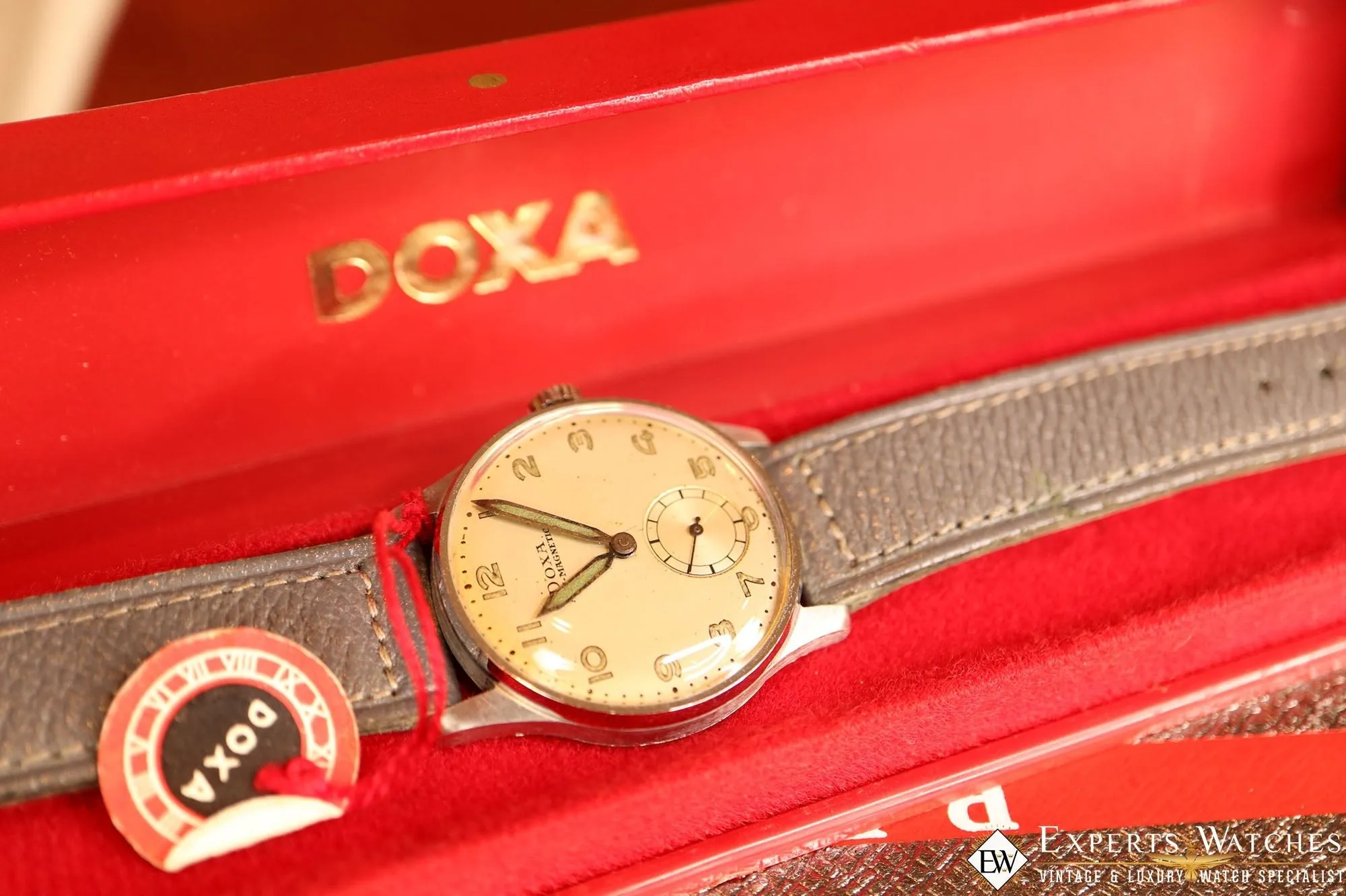 Sold!!! Vintage 40's NOS DOXA Watch with Box & Tag NOS WWII Officer Aviation Military !