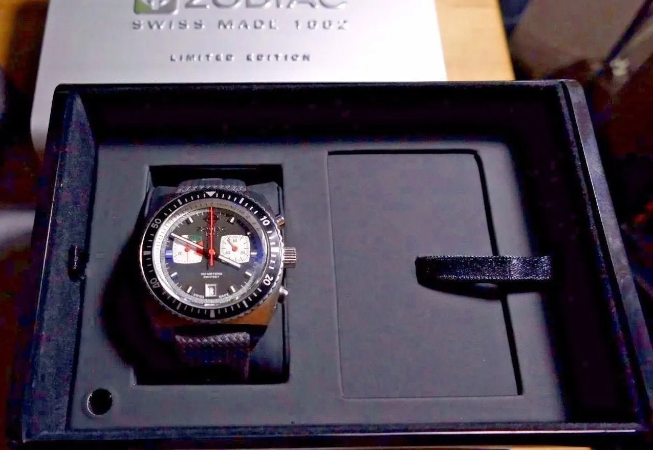 Sold!!! Zodiac Sea Dragon ZO3005 Mens Diver's Watch Black White Black Band Swiss Made