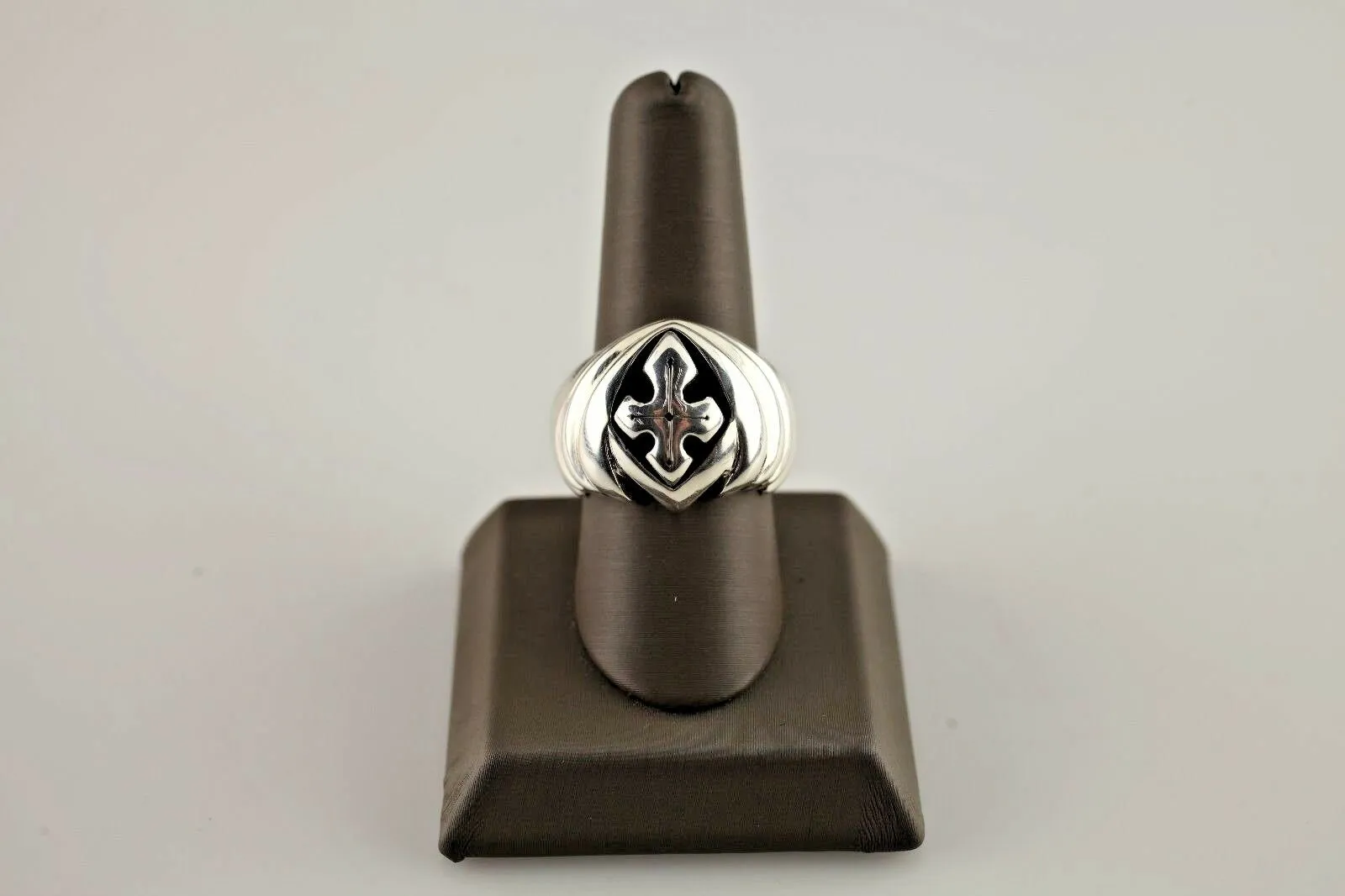 STERLING .925 SILVER CHRISTIAN CROSS RING
