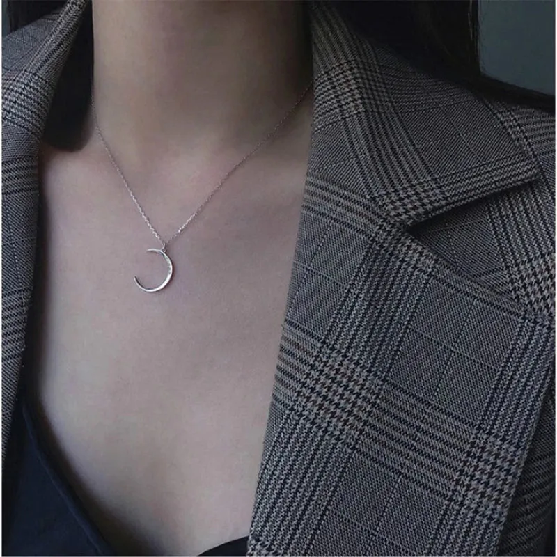 Sweet Moon Silver Plated Jewelry Temperament Crescent Clavicle Chain Pendant Necklaces