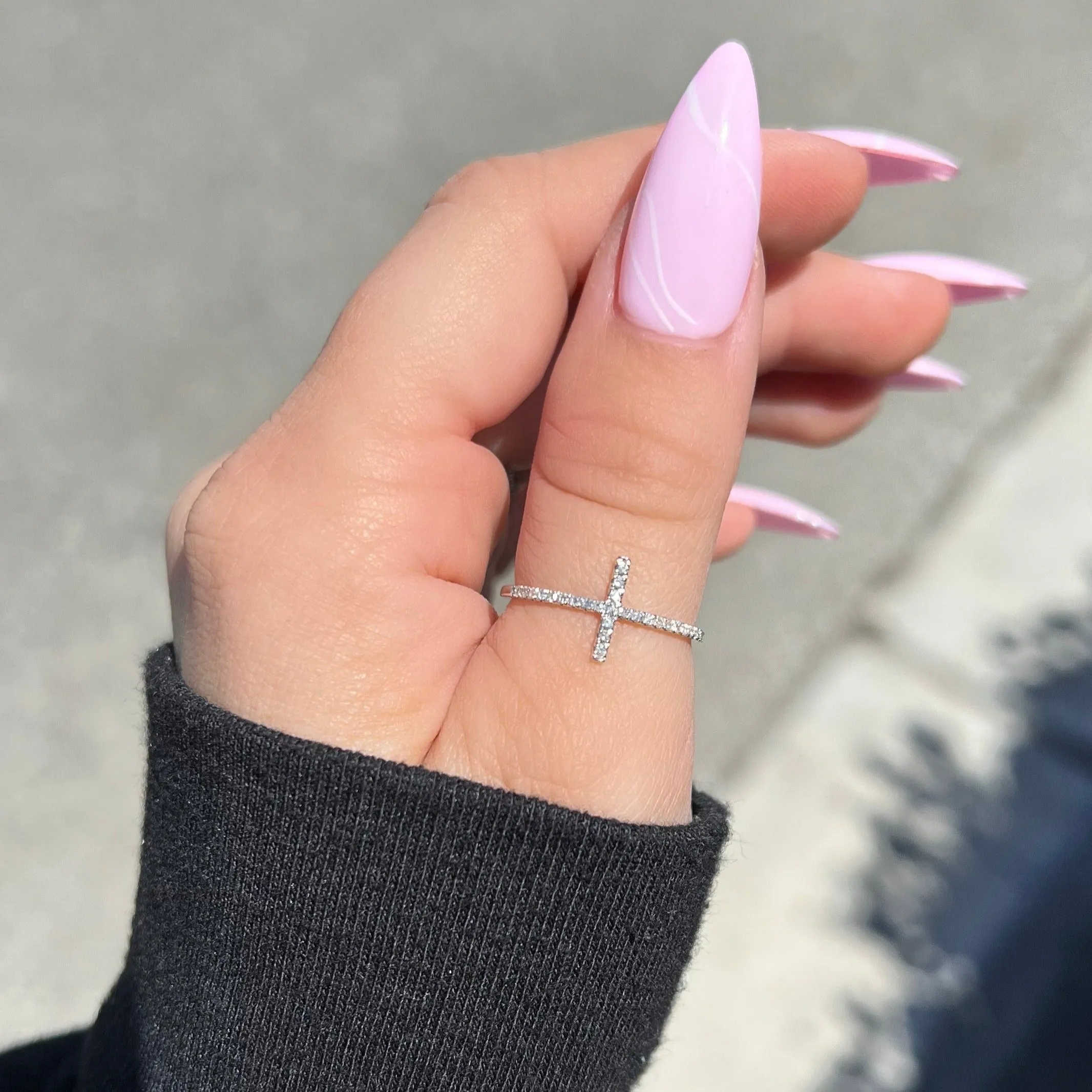 Thin Diamond Cross Ring