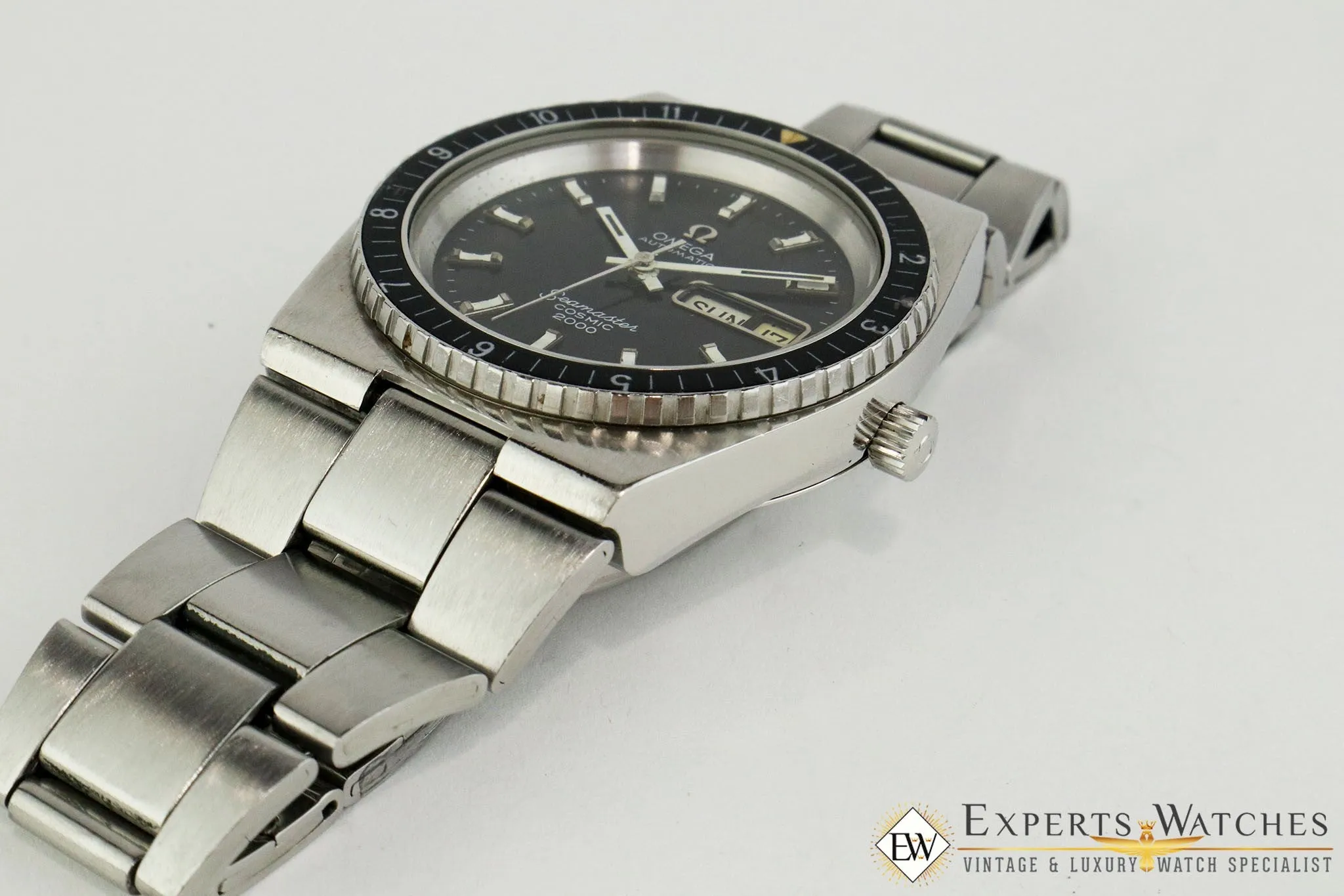 Vintage 1970' Omega Seamaster Cosmic Diver 2000 60m ref 166.137 Day Date Watch