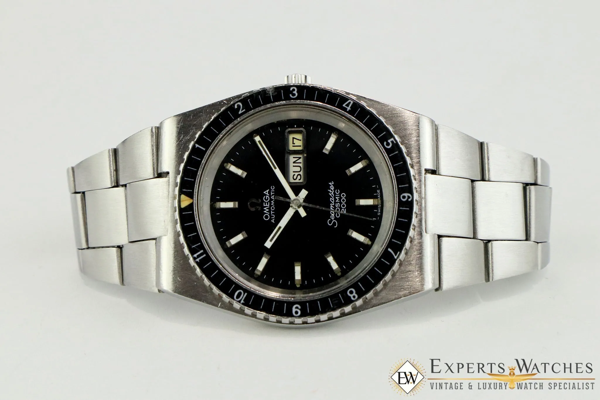 Vintage 1970' Omega Seamaster Cosmic Diver 2000 60m ref 166.137 Day Date Watch