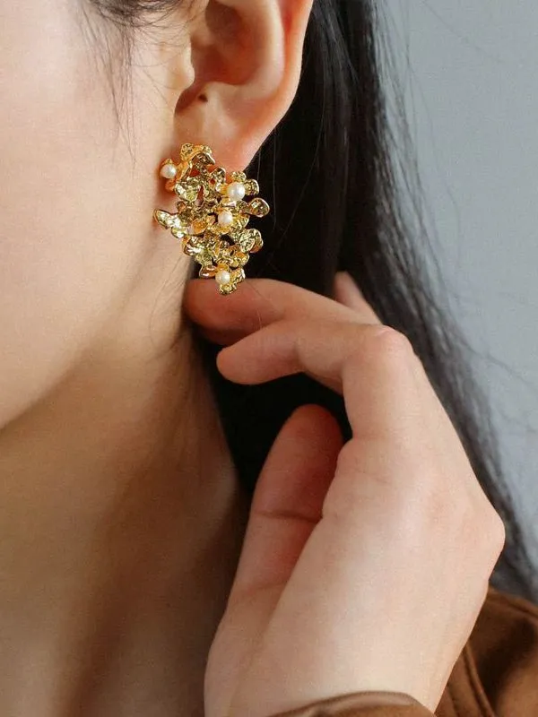 Vintage Asymmetry Flower Pearl Earrings