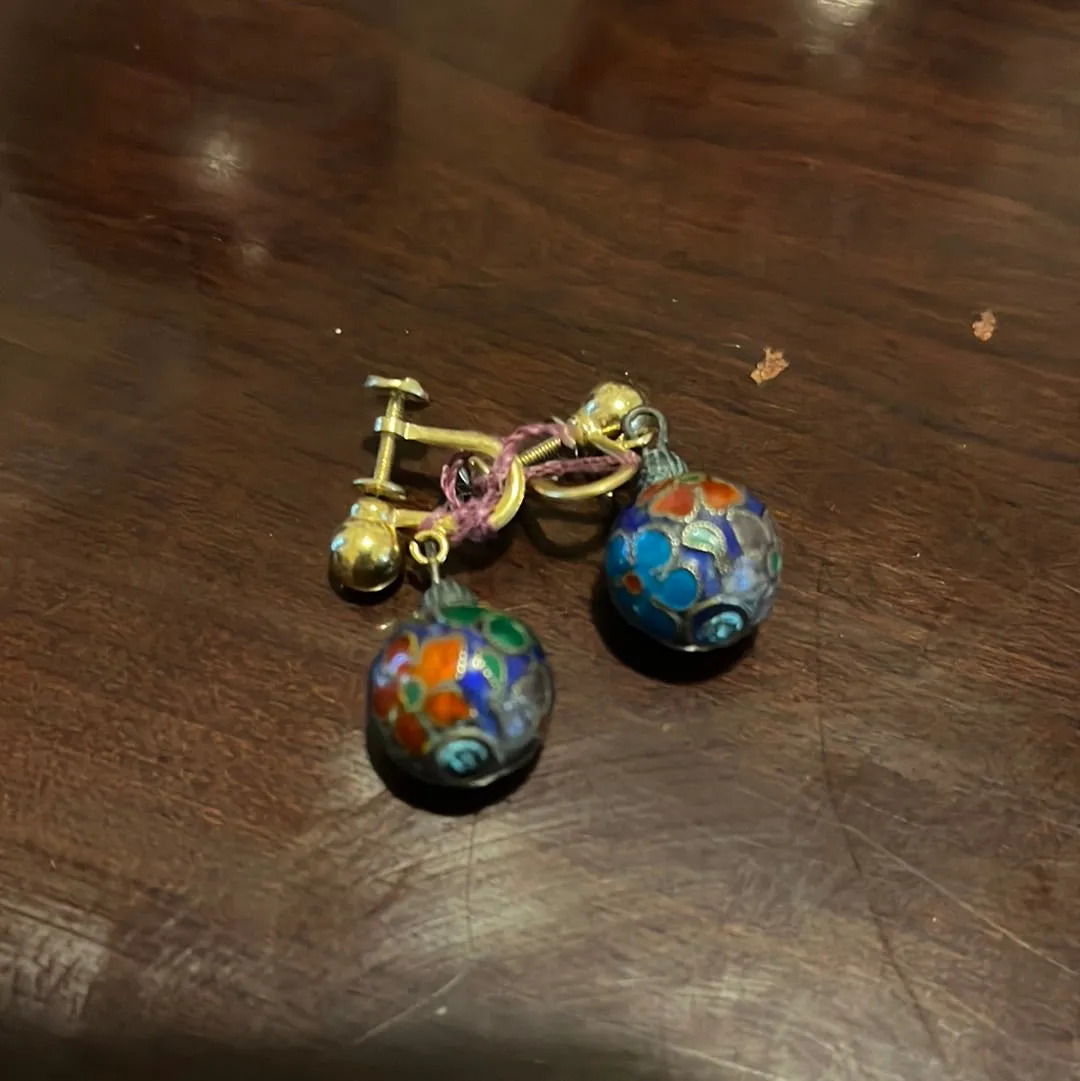 Vintage circular pendant earrings