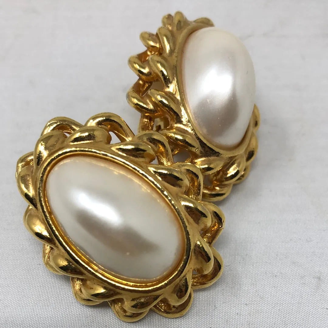 VINTAGE: FAUX pearl and gold oversized clip on earrings