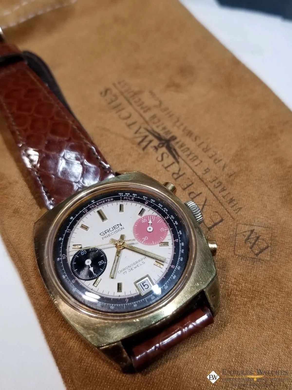 Vintage GRUEN Valjoux 7734 Gold Plate Chronograph Watch Raspberry Panda Dial