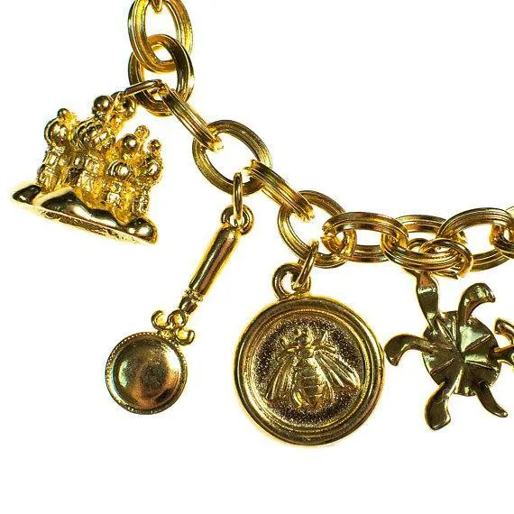Vintage Joan Rivers Gold Tone Loaded Charm Bracelet