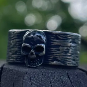 Vintage Outlaw Skull Ring (#c410)