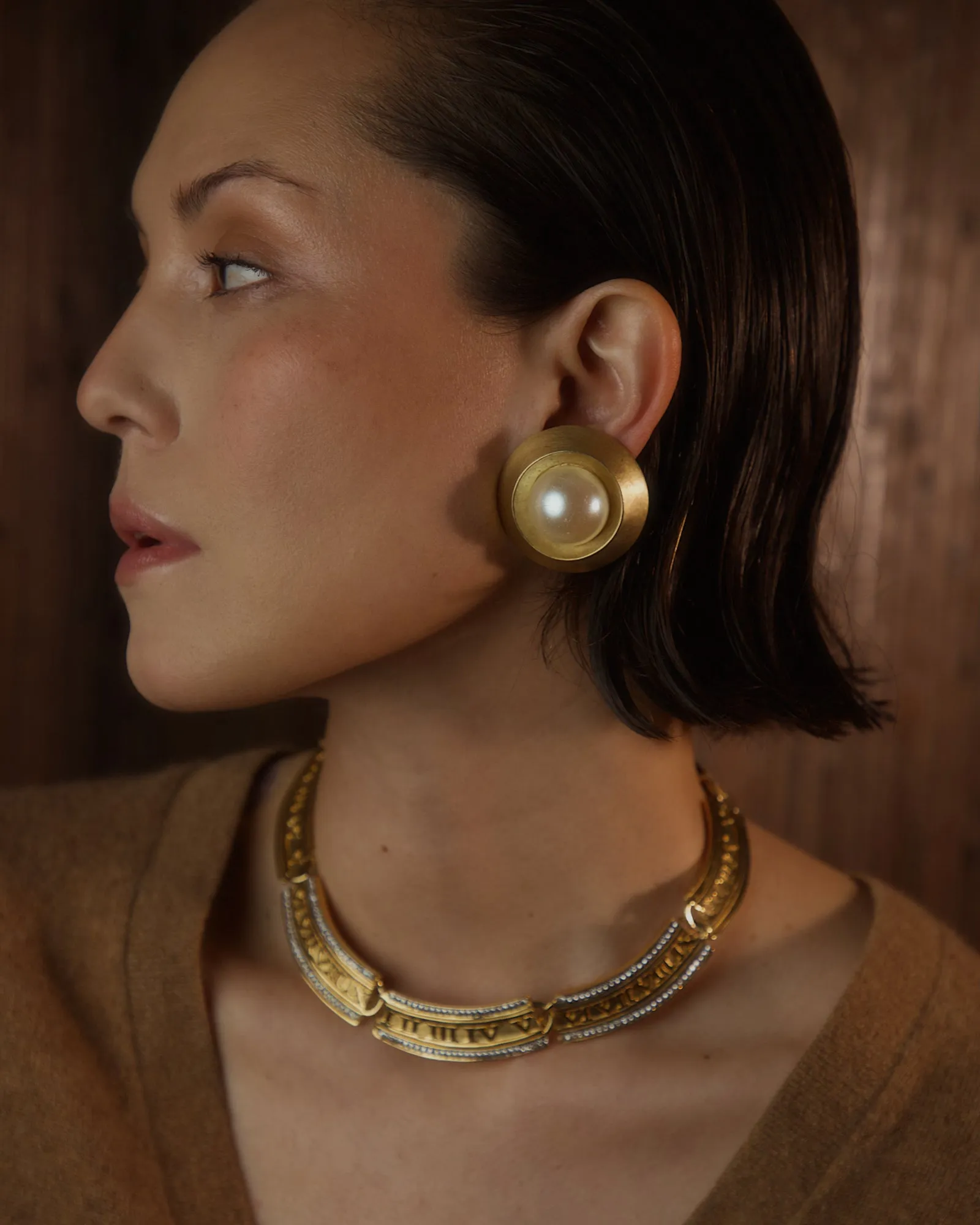 Vintage Oversized Modernist Pearl Clip Ons