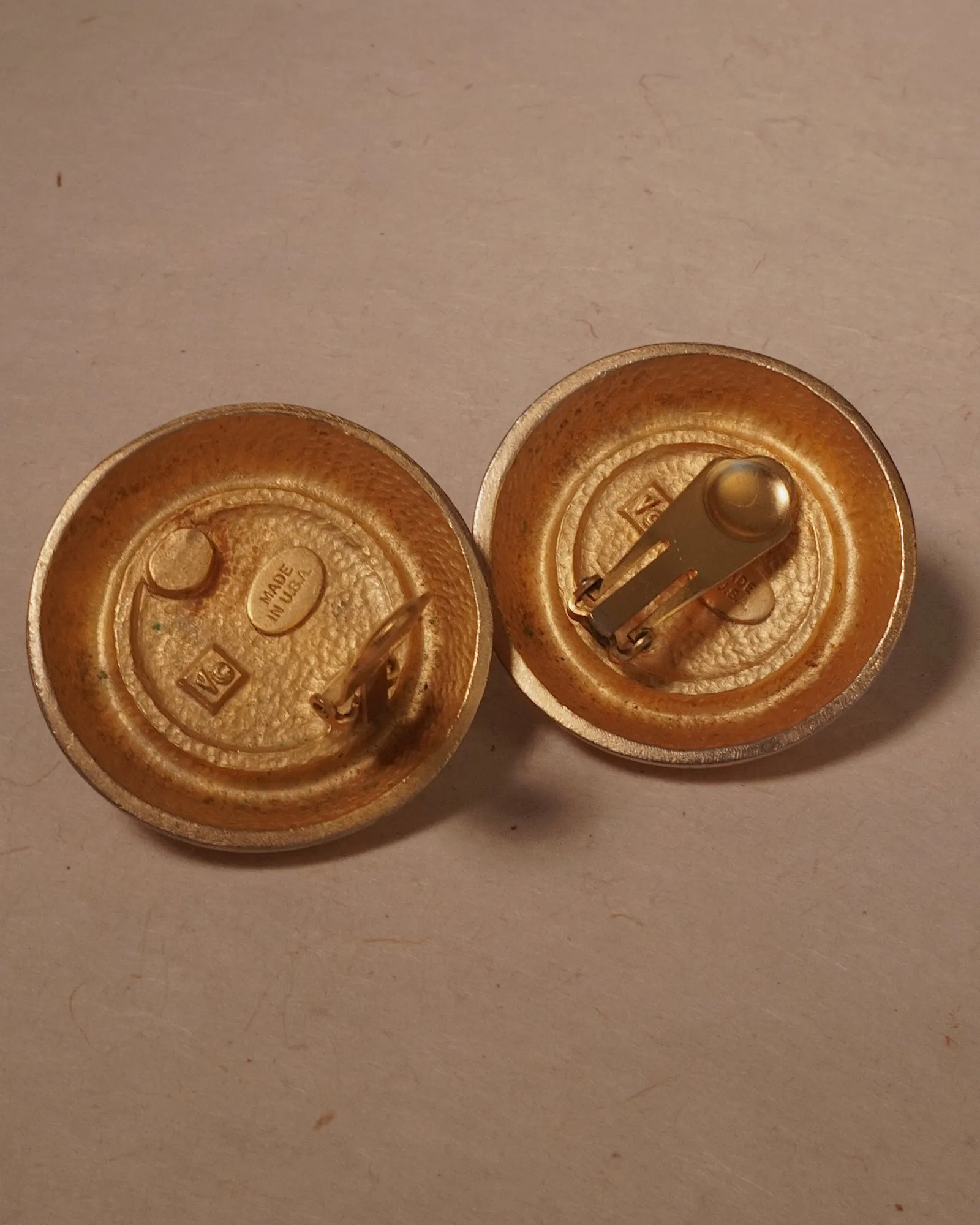 Vintage Oversized Modernist Pearl Clip Ons