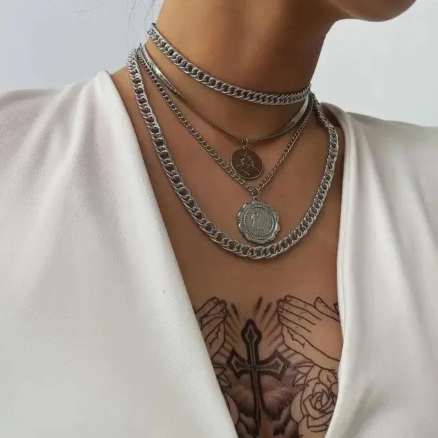 Vintage Style Multilayers Human Head Coin Pendant Necklaces For Women And Girls -Thick Chain Necklace Jewelry