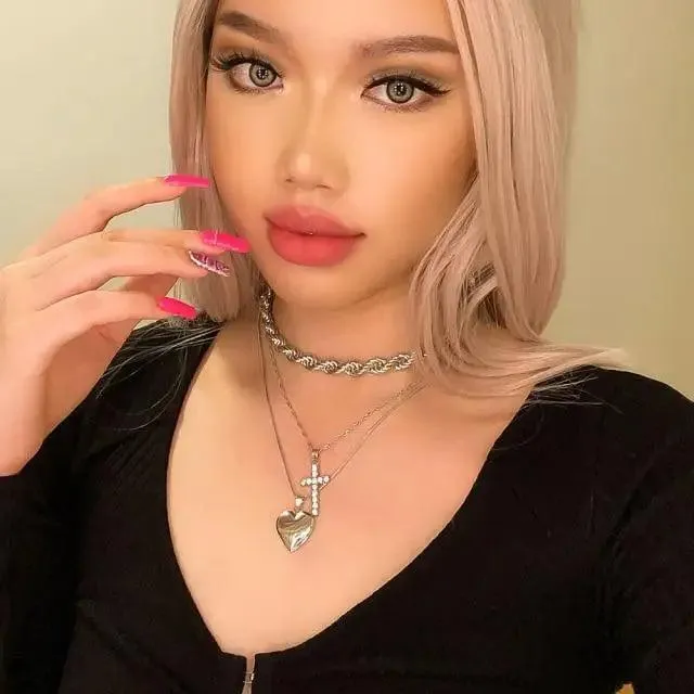 Vintage Style Multilayers Human Head Coin Pendant Necklaces For Women And Girls -Thick Chain Necklace Jewelry