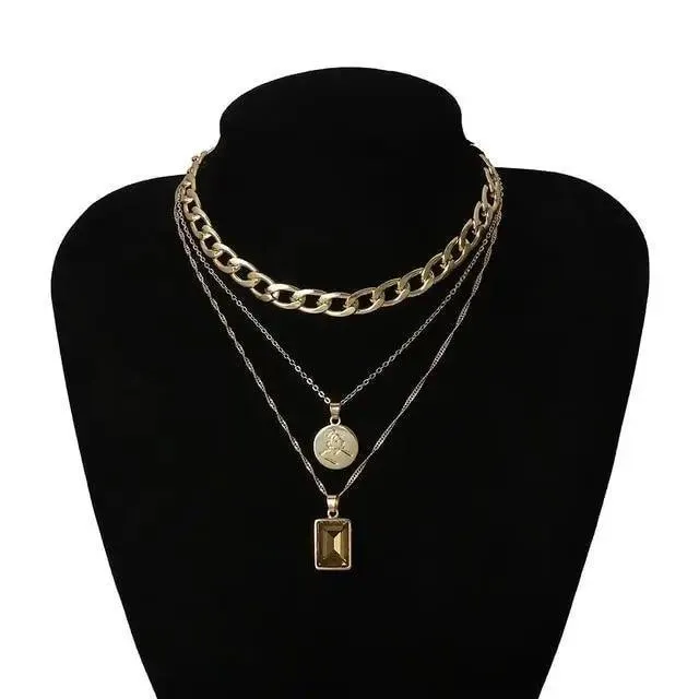 Vintage Style Multilayers Human Head Coin Pendant Necklaces For Women And Girls -Thick Chain Necklace Jewelry
