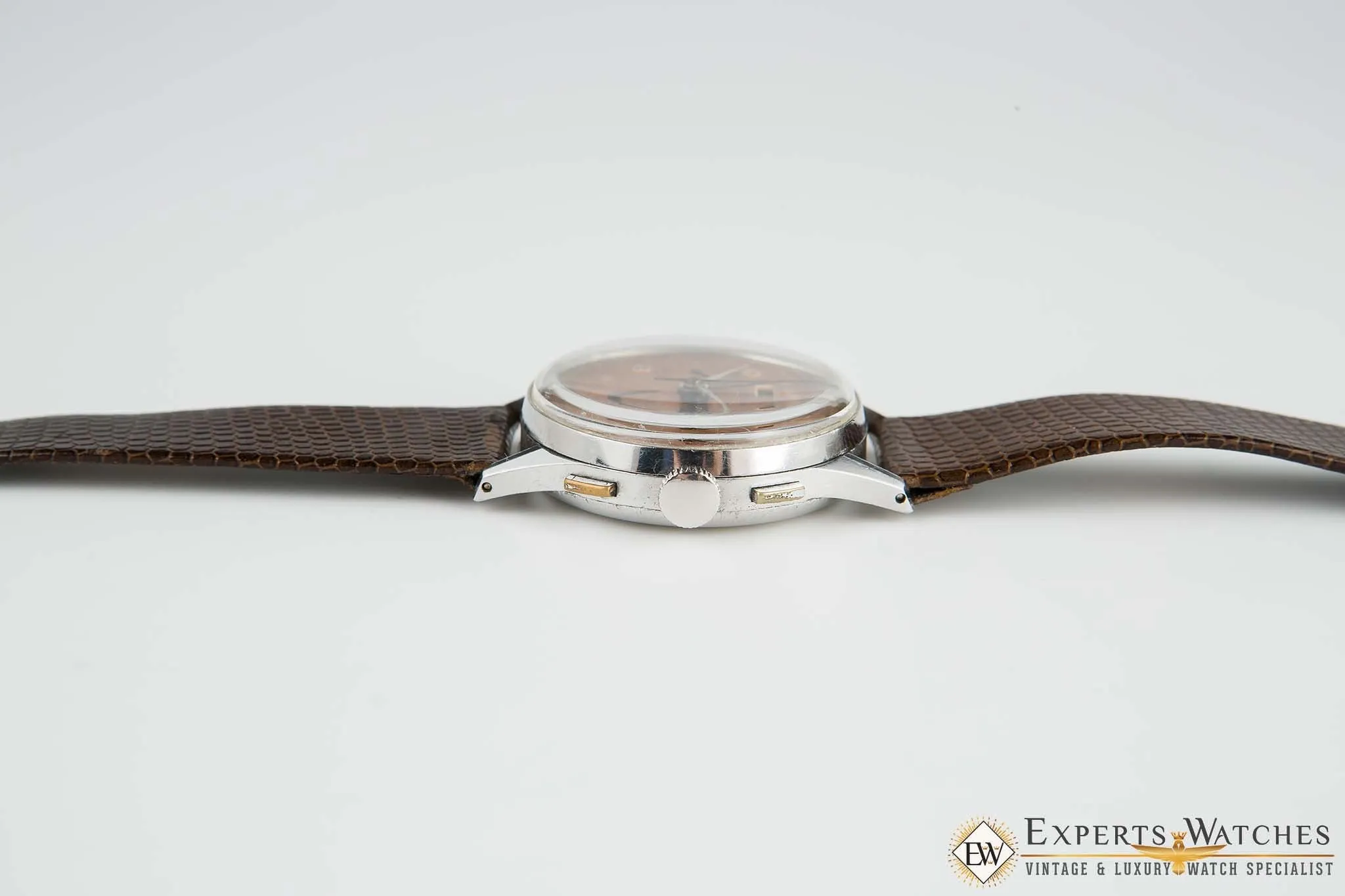 Vintage Wittnauer Tropical Valjoux 72C Triple Date Calendar Chronograph Watch