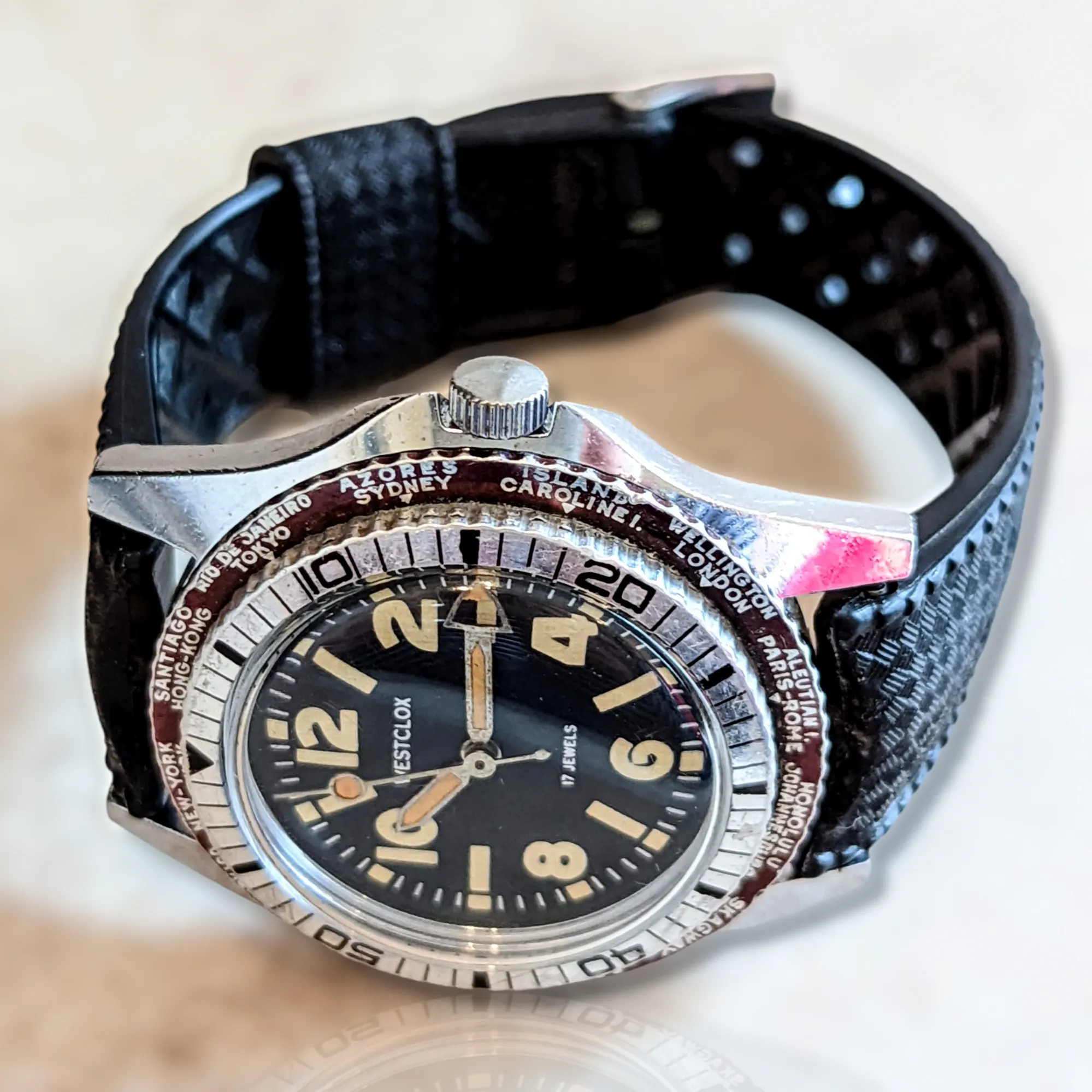 WESTCLOX Dual Bezel Diver Watch World Timer Wristwatch 17 Jewels