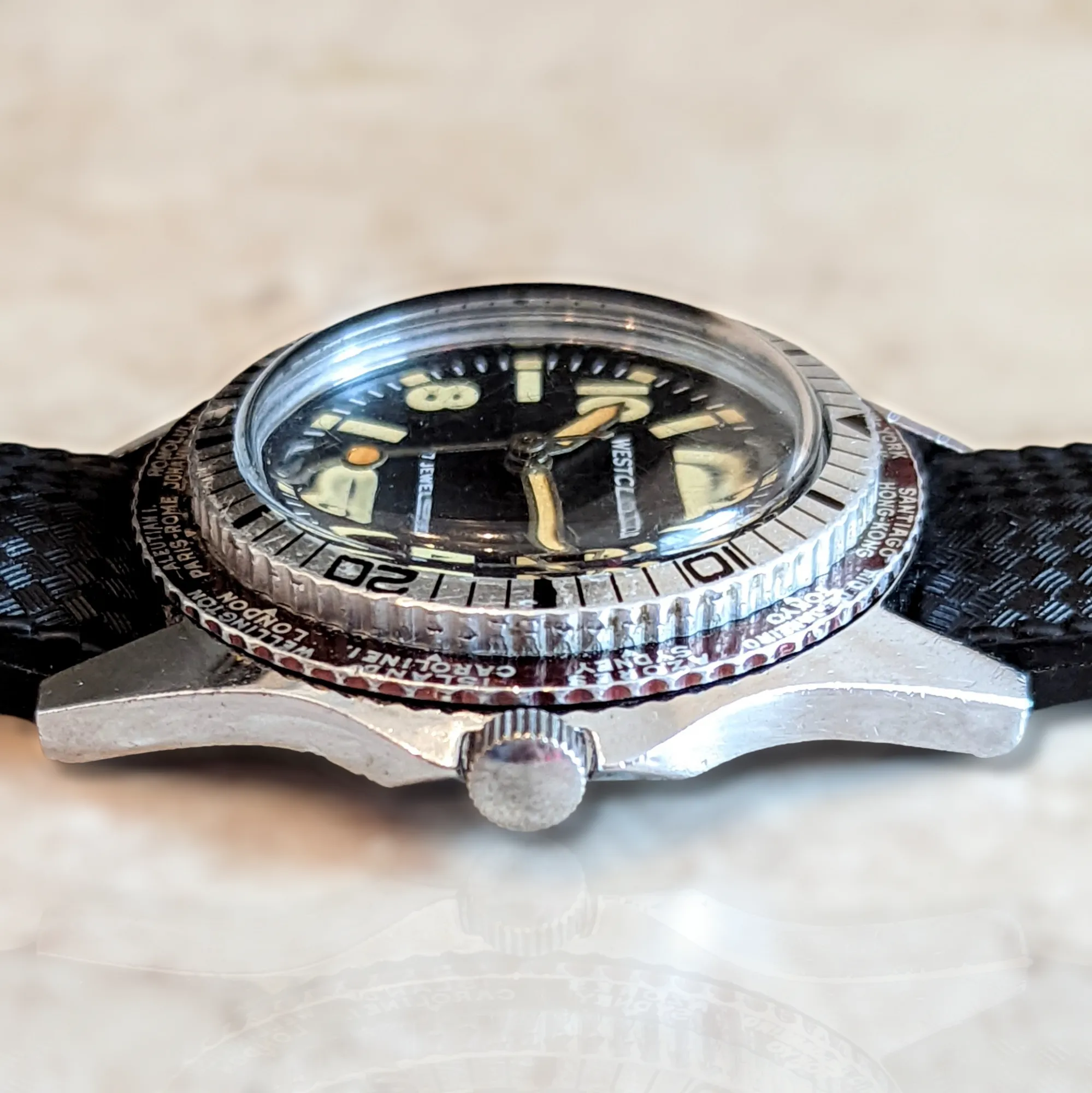 WESTCLOX Dual Bezel Diver Watch World Timer Wristwatch 17 Jewels