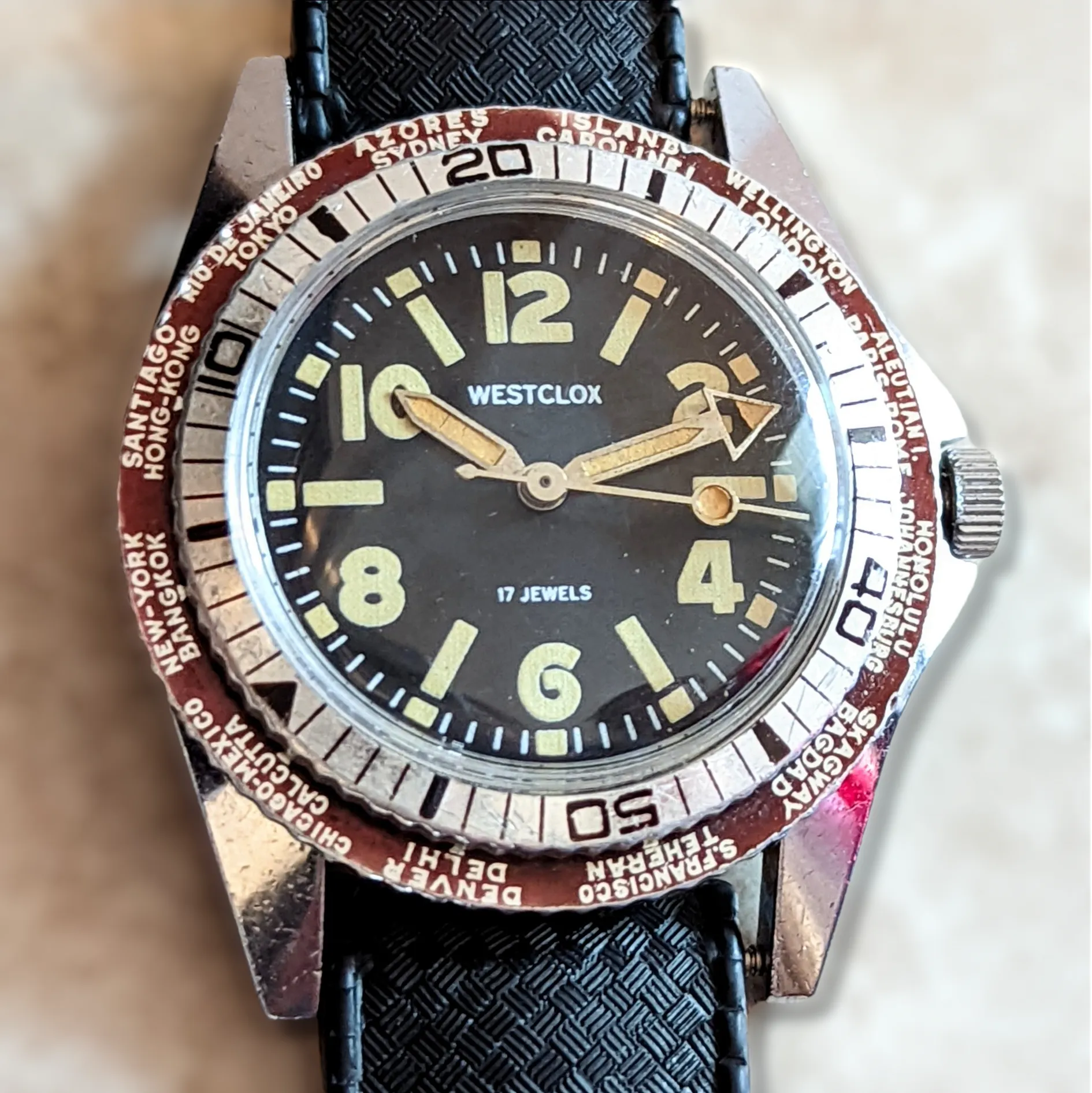 WESTCLOX Dual Bezel Diver Watch World Timer Wristwatch 17 Jewels
