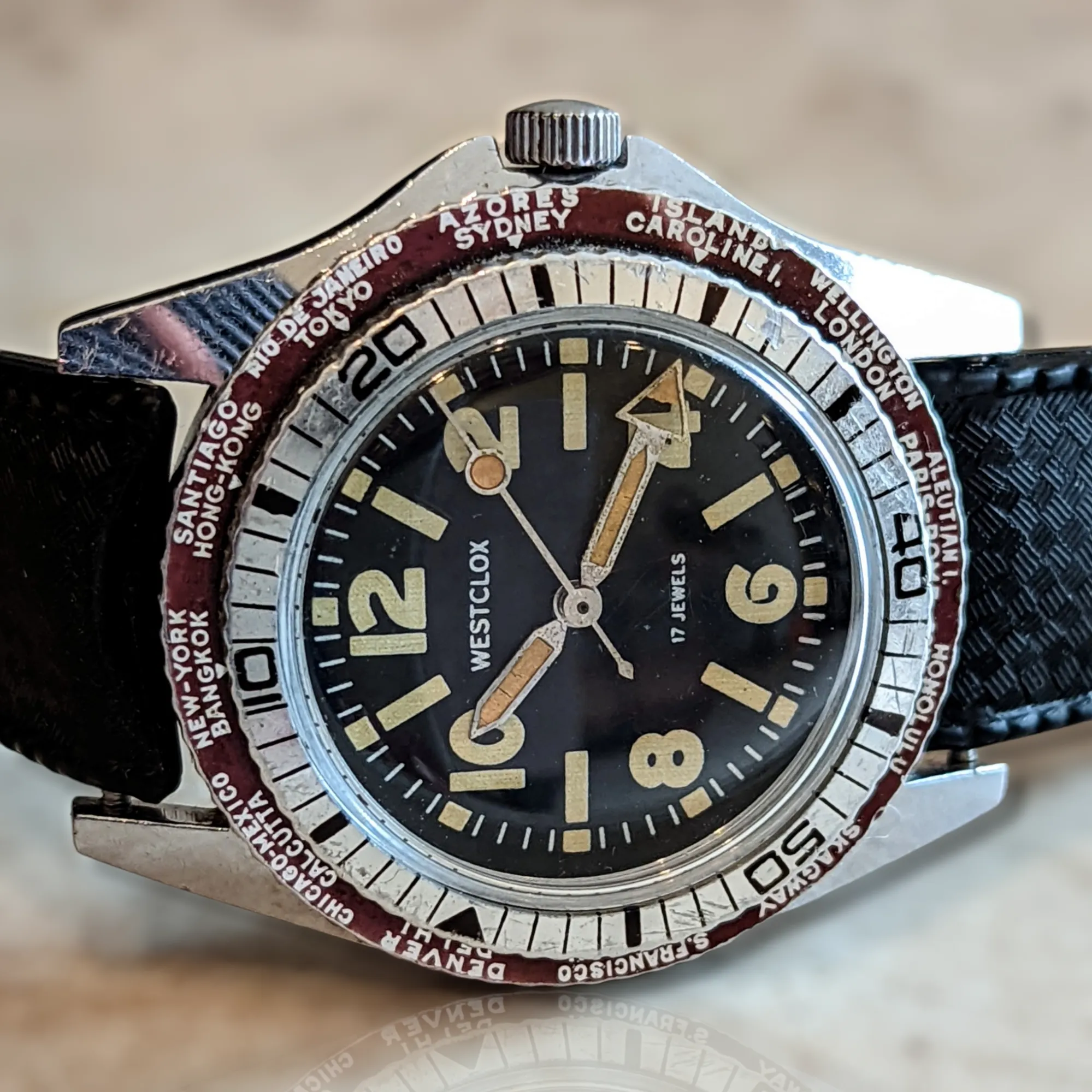 WESTCLOX Dual Bezel Diver Watch World Timer Wristwatch 17 Jewels