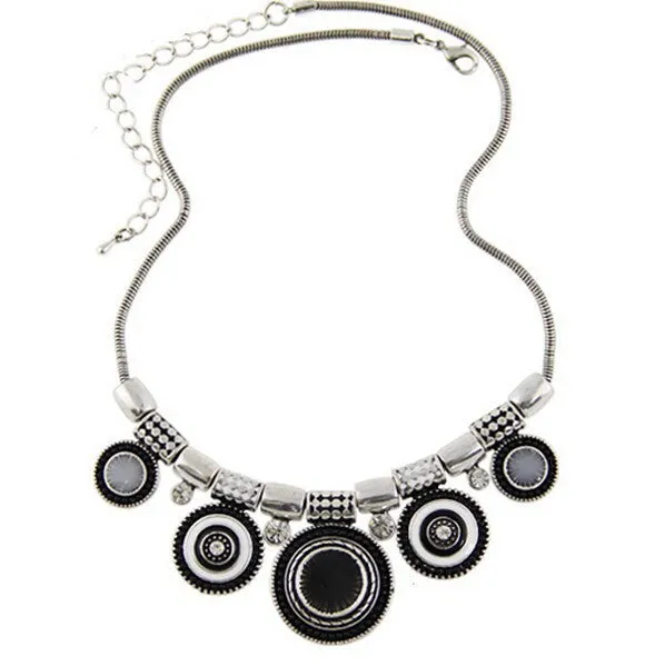 Women Choker Necklace Fashion Charms Rhinestones Chunky Statement Necklace Collares Jewelry